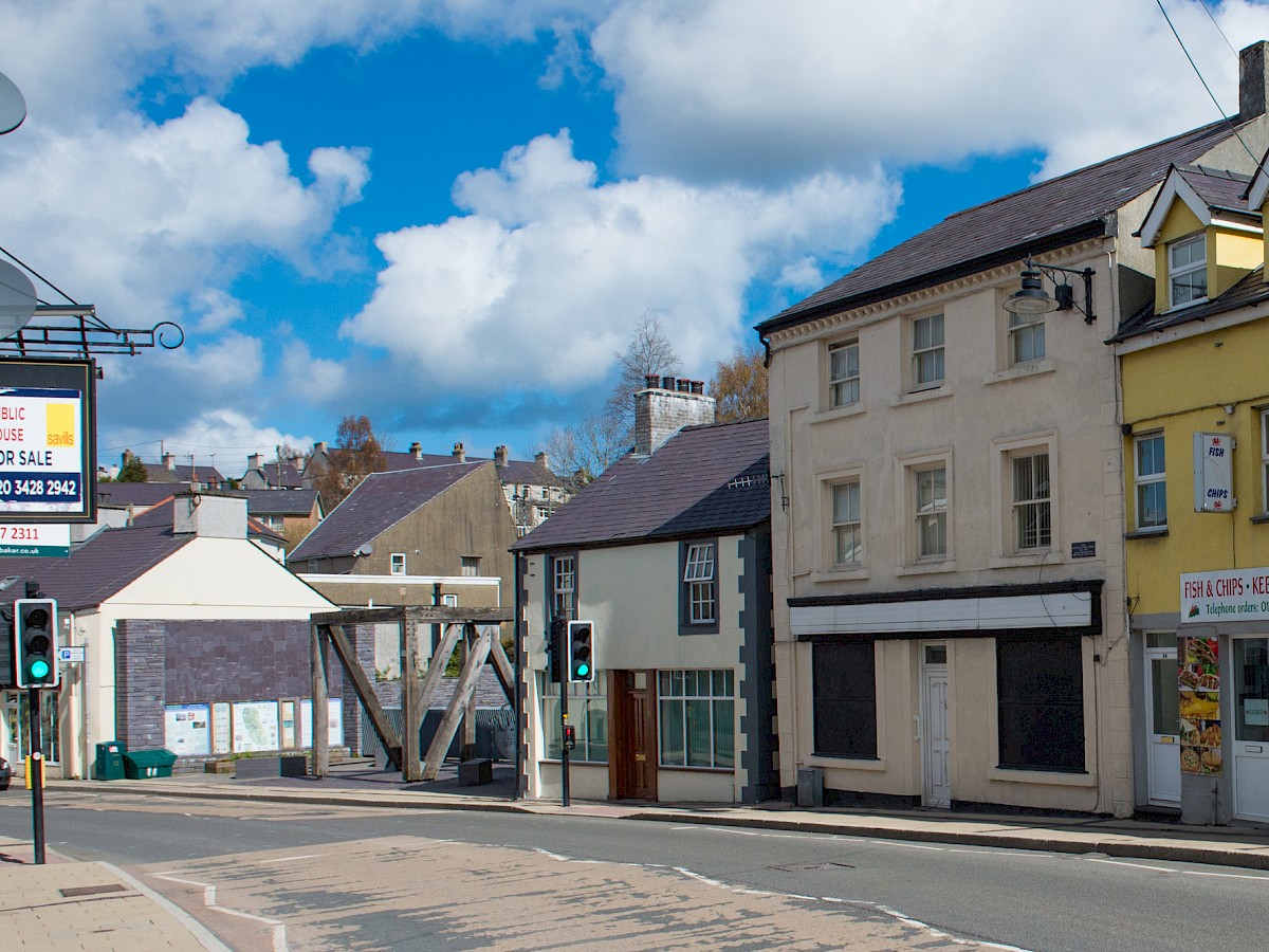 28. Stryd Fawr Bethesda